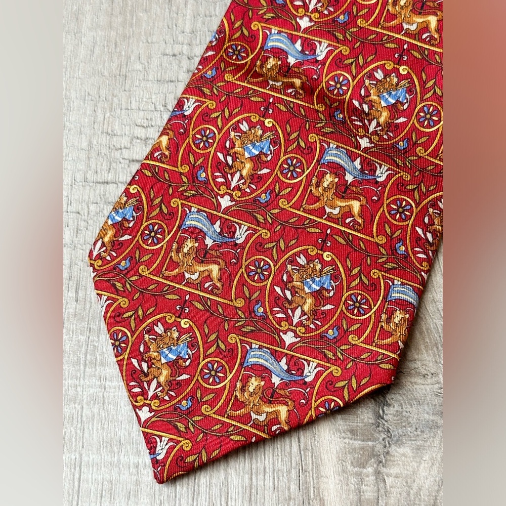 Salvatore Ferragamo tie